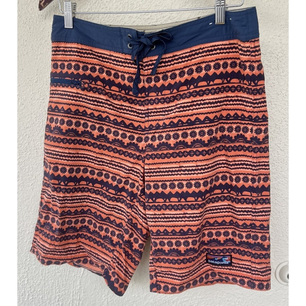 Patagonia Stretch Wavefarer 10" Board Shorts Men's Size 32 Siapo Sunset Orange